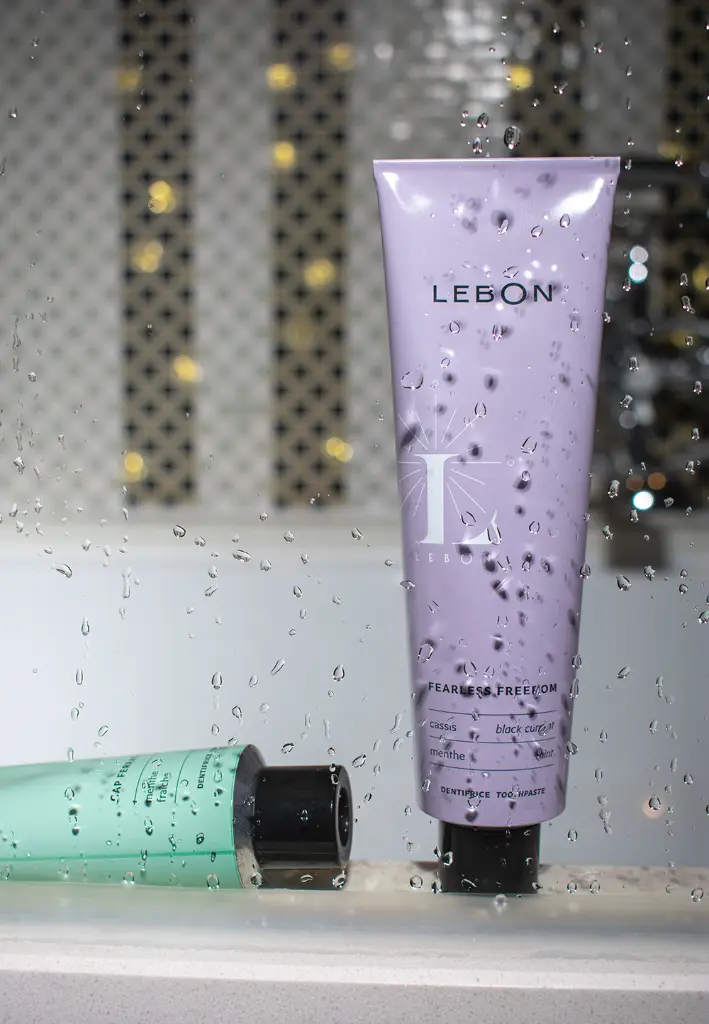 LEBON ZUBNA PASTA FEARLESS FREEDOM - CRNA RIBIZLA MENTA 75 ML - Slika 2